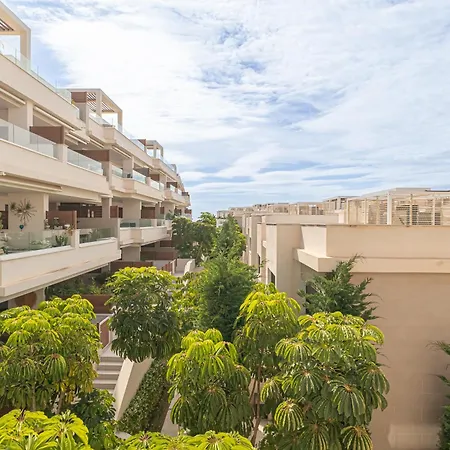 Apartment Luxury Jardinana Lotus 700m To - Happy
